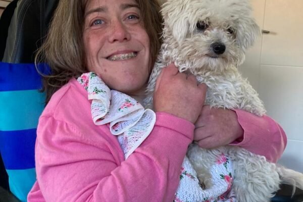 Drogheda Woman Launches Campaign for Therapy Support Dogs to Be Allowed on Public Transport
