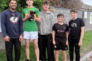 Group of young people pictured with the rescued kitten in Sandpit, Termonfeckin