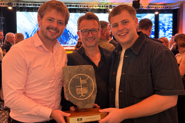David Murray Icon award